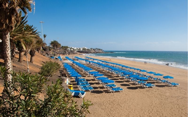 Plage de puerto del carmen, lanzarote, Espagne